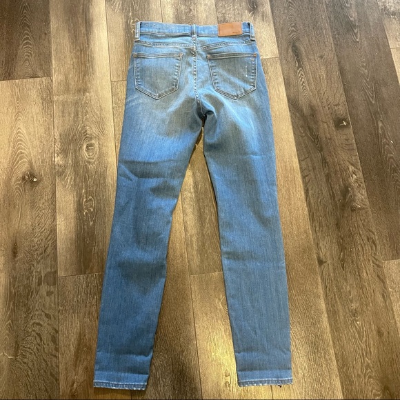 Madewell 9” High Riser Skinny Skinny Jeans Distressed - Size 25 - Picture 2 of 9